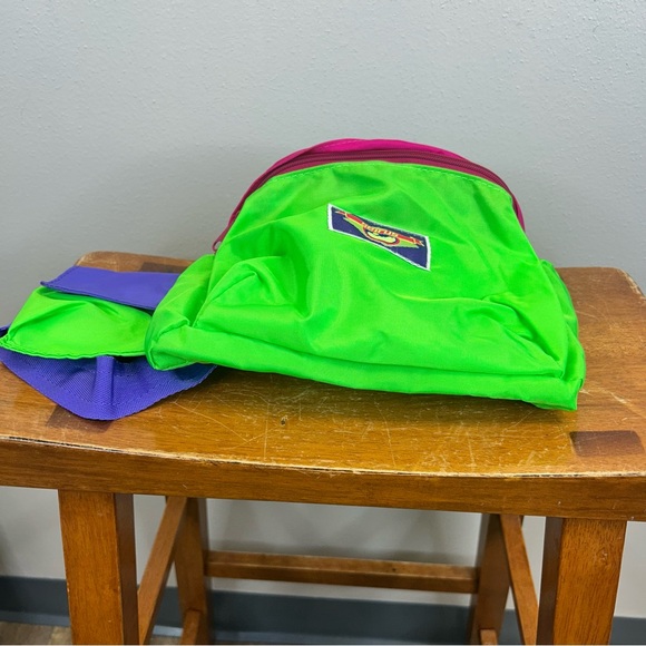 Seirus Vintage 1980s Vibrant Green Purple Fanny Pack Travel Bag Activewear Sport - Picture 12 of 12